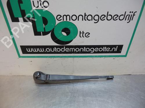 Used Rear windshield wiper arm VW GOLF IV (1J1) 1.6 16V (105 hp) 19608134