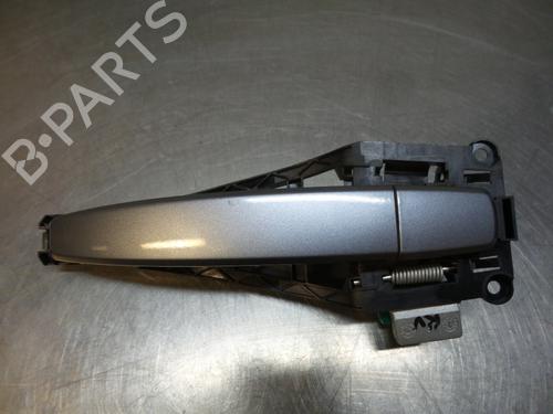 Used Front right exterior door handle OPEL ZAFIRA / ZAFIRA FAMILY B (A05) 2.2 (M75) (150 hp) 19612497