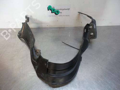 Used Left headlight support Left headlight support 19598136 19598136