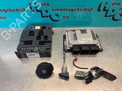 Used Switch PEUGEOT 308 I (4A_, 4C_) 1.6 16V (120 hp) 19622958