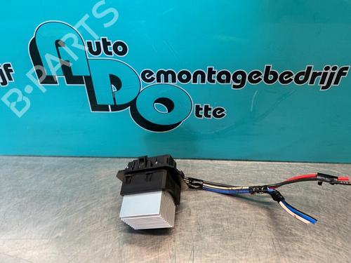 Used Heater resistor PEUGEOT 108 1.0 VTi (69 hp) 19625795
