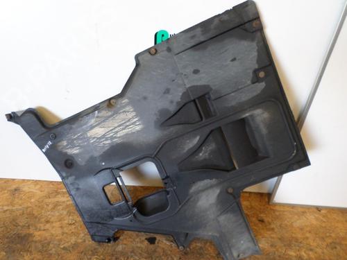 Used Underbody protection Underbody protection 19587247 19587247