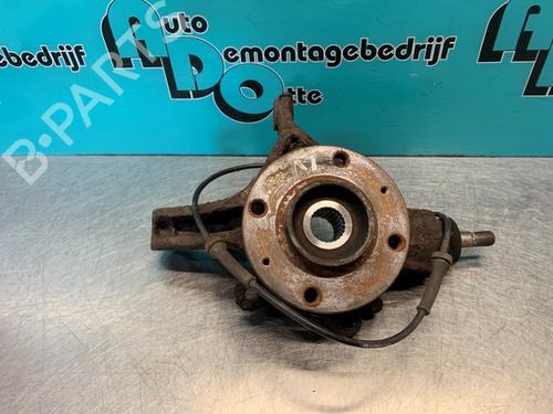 Used Left front steering knuckle PEUGEOT 307 (3A/C) 1.6 16V (109 hp) 19628545