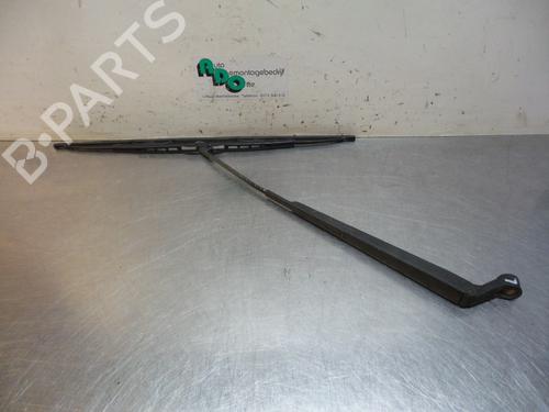 Used Front windshield wiper arm DAIHATSU CUORE VI (L251, L250_, L260_) 1.0 (58 hp) 19602436