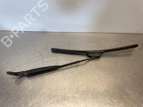 Used Front windshield wiper arm MINI MINI (R50, R53) Cooper (116 hp) 28668813