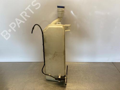 Used Windscreen washer tank Windscreen washer tank TOYOTA PROACE Van (MDZ_) 2.0 D4d (MDZ6, MDZ5) (177 hp) 36100898 36100898