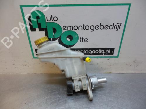 Used Brake master cylinder Brake master cylinder 19612167 19612167