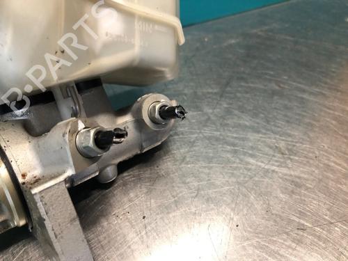 Brake master cylinder BMW 3 (E90) 318 i | BP28305544M77 