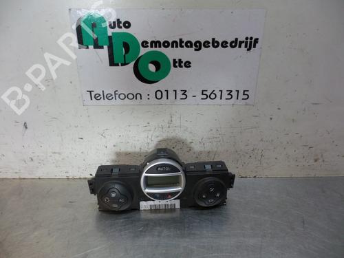 Used Climate control RENAULT GRAND SCÉNIC II (JM0/1_) 2.0 (135 hp) 19596259