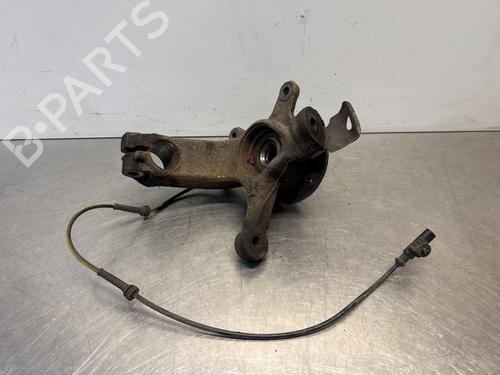 Used Left front steering knuckle TOYOTA AYGO (_B1_) 1.0 (KGB10_, KGB10R) (68 hp) 30091773