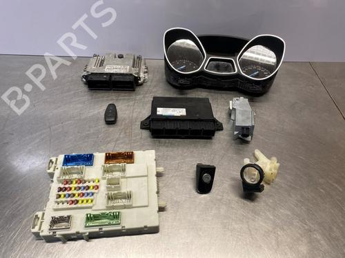 Used Control unit Control unit 31332292 31332292