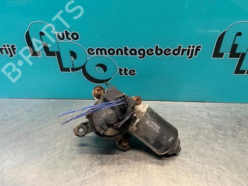 Used Front wiper motor TOYOTA STARLET (_P8_) 1.3 12V Cat (EP81) (75 hp) 19628982