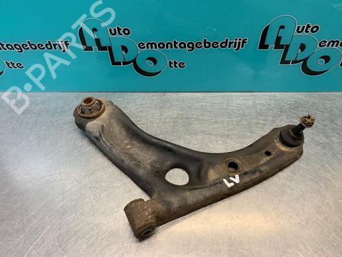 Used Left front suspension arm TOYOTA AYGO (_B1_) 1.0 (KGB10_, KGB10R) (68 hp) 19629146