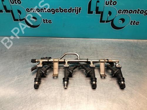 Used Injection rail OPEL ASTRA H (A04) 1.6 (L48) (105 hp) 28300342