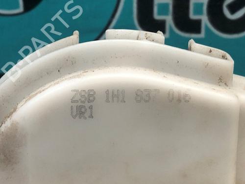 Front right lock VW GOLF III (1H1) 1.6 | BP22380852C97 