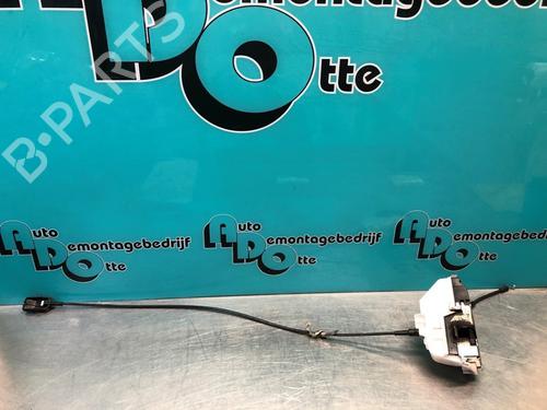 Used Front right lock RENAULT TWINGO II (CN0_) 1.2 16V (CN04, CN0B) (75 hp) 28298439
