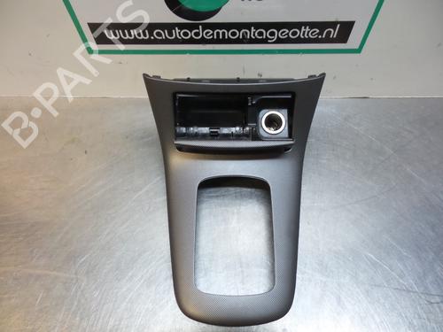 Used Ashtray TOYOTA AVENSIS Estate (_T25_) 1.8 VVT-i (ZZT251_, ZZT251R) (129 hp) 19605596