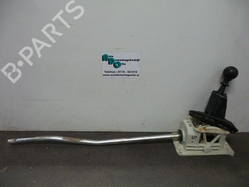 Used Gear lever CHEVROLET AVEO / KALOS Hatchback (T250, T255) 1.4 (101 hp) 19603209