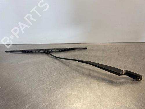 Used Front windshield wiper arm FORD TRANSIT CONNECT (P65_, P70_, P80_) 1.8 Di (75 hp) 28305848