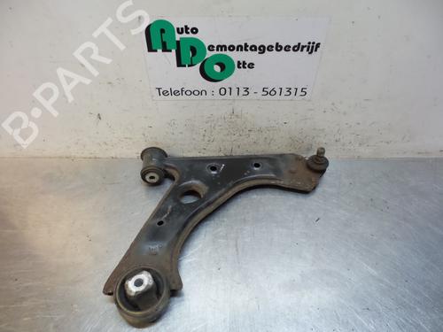 Used Right front suspension arm Right front suspension arm 19596903 19596903