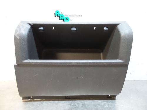 Used Glove box Glove box 19600645 19600645