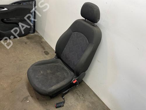 Sæde højre fortil OPEL CORSA E (X15) 1.4 (08, 68) | BP30623559C16