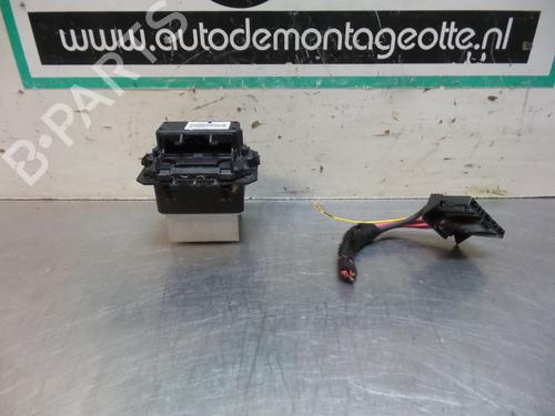 Used Heater resistor RENAULT MEGANE III Grandtour (KZ0/1) 1.5 dCi (KZ0C, KZ1A) (90 hp) 19610896