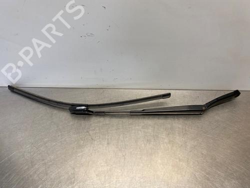 Used Front windshield wiper arm VW POLO V (6R1, 6C1) 1.2 TDI (75 hp) 28836688