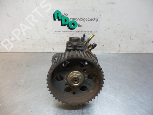 Used Fuel pump Fuel pump 19599892 19599892