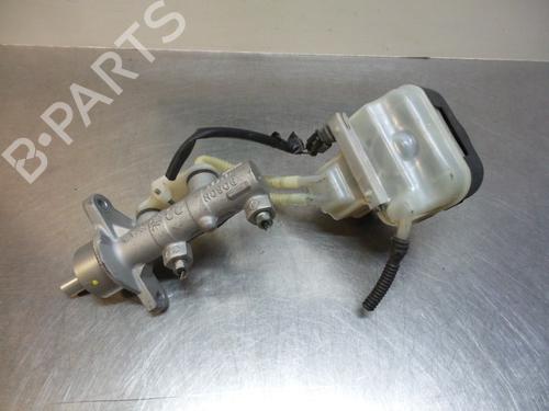 Brake master cylinder OPEL MERIVA A MPV (X03) 1.4 16V Twinport (E75) | BP19605478M77 