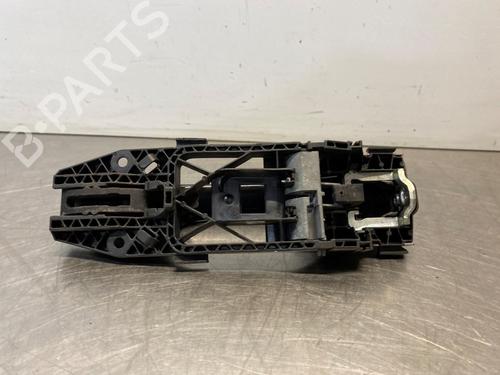 Front left exterior door handle VW GOLF VI (5K1) 1.2 TSI | BP30121332C128