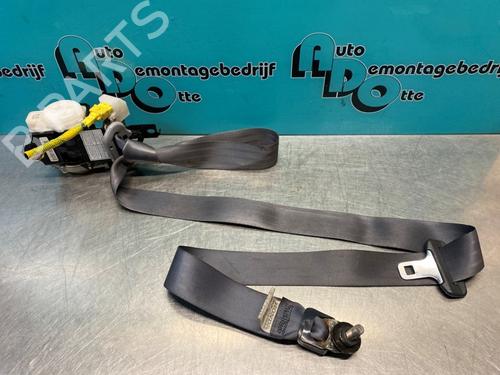 Used Front right seatbelt HONDA HR-V (GH_) 1.6 16V (GH1, GH3) (105 hp) 28299767