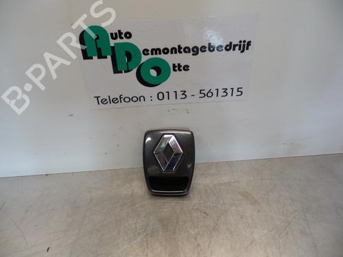 Used Tailgate handle Tailgate handle 19589485 19589485