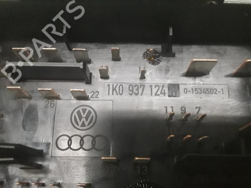 Fuse box VW TOURAN (1T1, 1T2) 1.6 FSI | BP19616162E1 