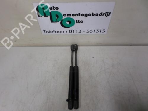 Used Tailgate lift support Tailgate lift support 19586587 19586587