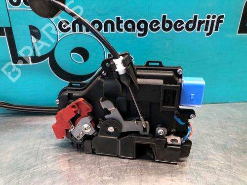 Front left lock VW GOLF V (1K1) 1.4 TSI | BP28299018C98 