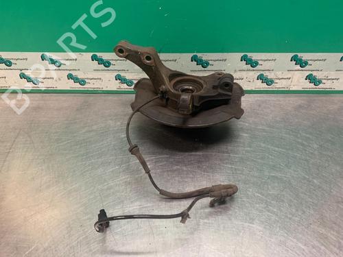 Used Left front steering knuckle Left front steering knuckle SUZUKI SWIFT III (MZ, EZ) 1.3 (RS413, ZC11S) (92 hp) 36032004 36032004