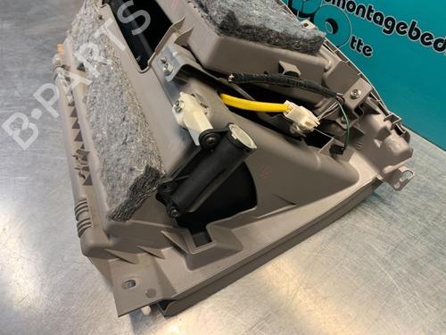 Glove box MITSUBISHI GRANDIS (NA_W) 2.4 MIVEC (NA4W) | BP19625566C95 