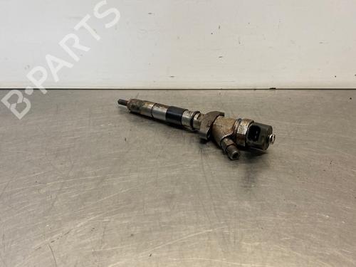 Used Injector OPEL MOVANO A Van (X70) 2.5 DTi (FD) (99 hp) 29503090