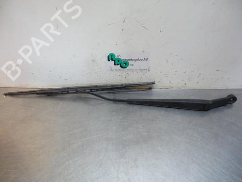 Used Front windshield wiper arm CHEVROLET AVEO / KALOS Hatchback (T250, T255) 1.4 (101 hp) 19603205