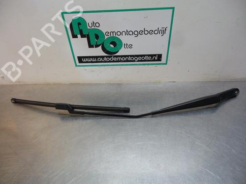 Used Front windshield wiper arm VW GOLF V (1K1) 1.6 FSI (115 hp) 19608795
