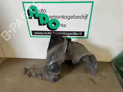 Used Wheel arch MERCEDES-BENZ A-CLASS (W169) A 150 (169.031, 169.331) (95 hp) 19616046