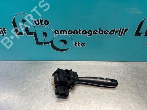 Used Steering column stalk TOYOTA STARLET (_P9_) 1.3 (EP91_, EP91R) (75 hp) 28297886