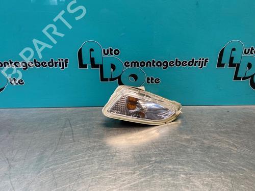 Blinklys foran venstre RENAULT TWINGO II (CN0_) 1.2 16V (CN04, CN0B) (75 hp) 28298292
