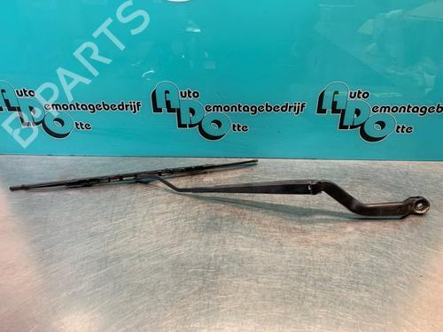 Used Front windshield wiper arm NISSAN ALMERA II Hatchback (N16) 1.8 (116 hp) 19628735