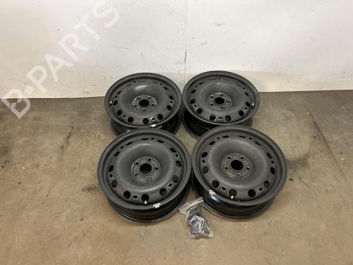 Used Rim SEAT IBIZA IV ST (6J8, 6P8) 1.2 TDI (75 hp) 32382429