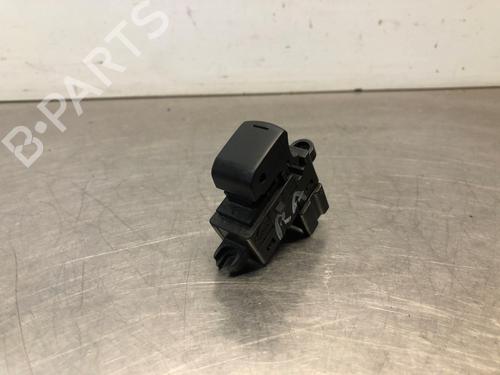 switch-nissan-qashqai-i-j10-nj10-2006-2007-2008-2009-2010-2011-2012-2013-2014-2015-30623579 main image