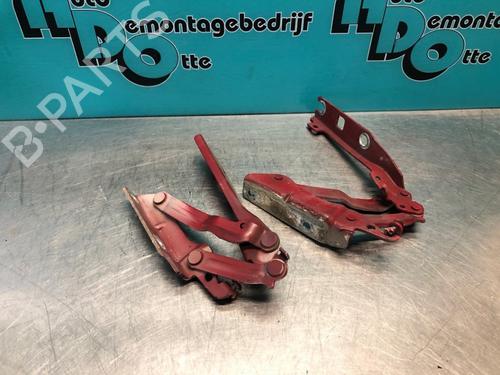 Used Hinge/Door check strap VW GOLF VI (5K1) 2.0 TDI (110 hp) 26646176