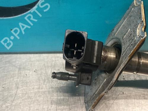 Injector VW GOLF VI (5K1) 2.0 TDI | BP26646194M100 