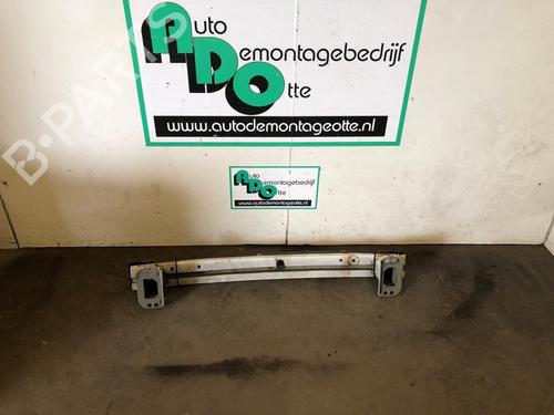 Used Front bumper reinforcement PEUGEOT 107 (PM_, PN_) 1.0 (68 hp) 28298312